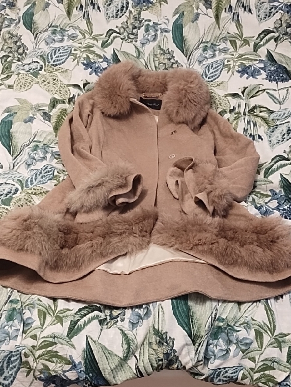 Women's Taupe Authentic Fur Trim Teddy Coat by Unknown Brand With 100% Cashmere